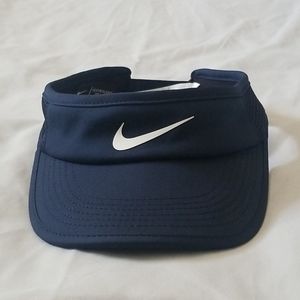 Nike visor
